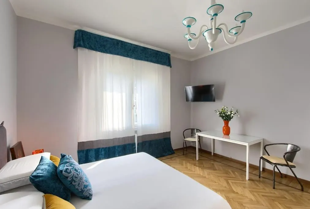 Dimora Mantelli Apartment Mestre 0*,  Italy